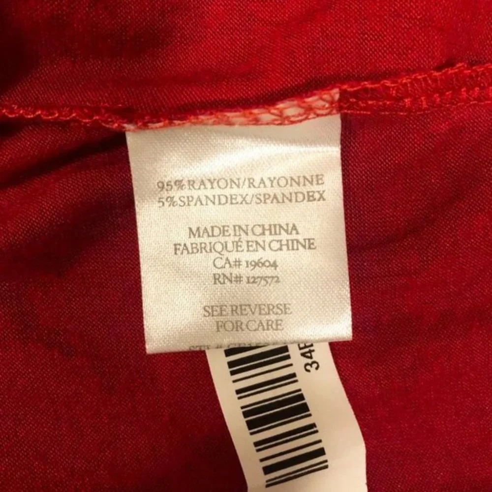 ***SOLD*** Red Summer Casual Flowy Sleeveless Short Dress with Pockets - Picture 6 of 6